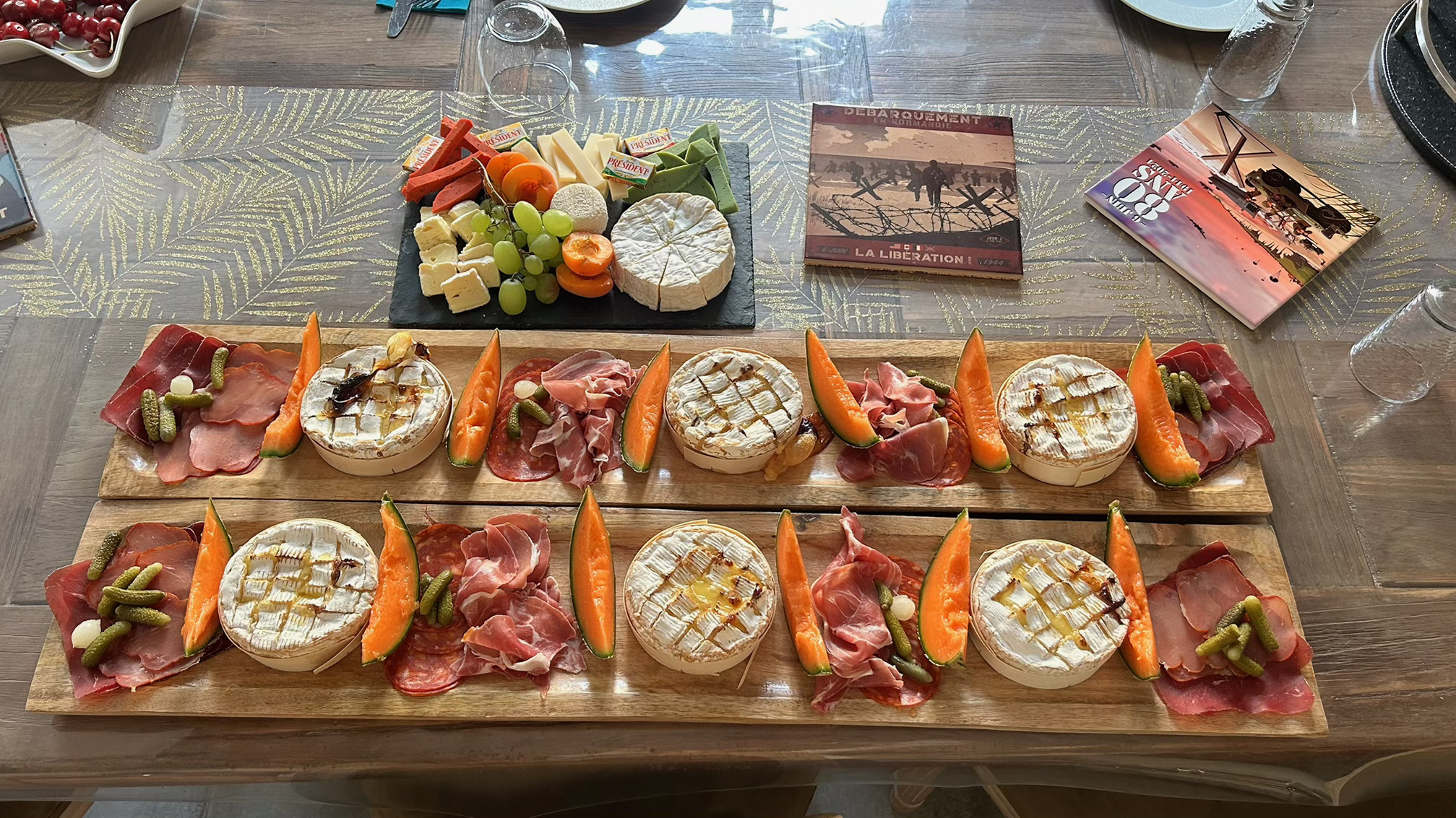 Room service - Belle Normandy ****